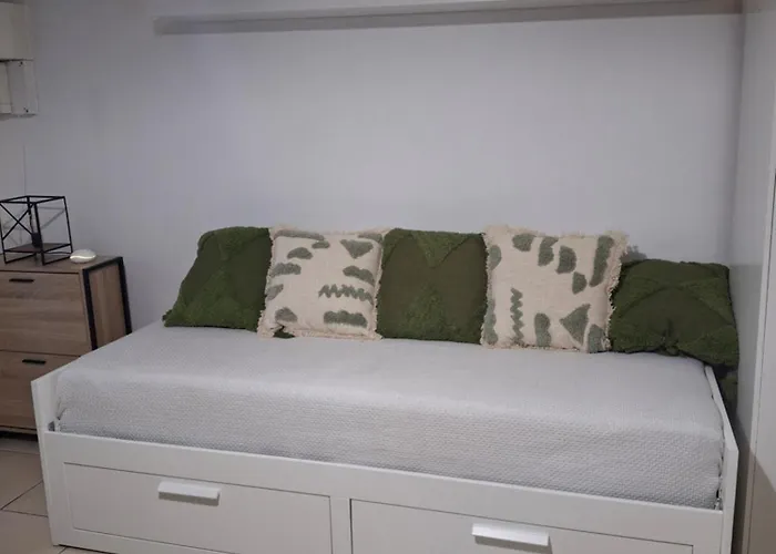 Proche Du Centre Et Metro A 2 Minutes